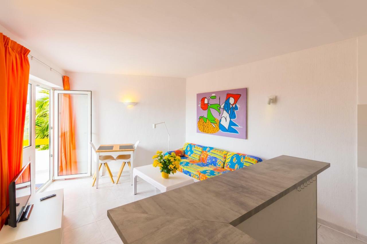Apartamentos Mallorca Sl Cala Millor  Bagian luar foto