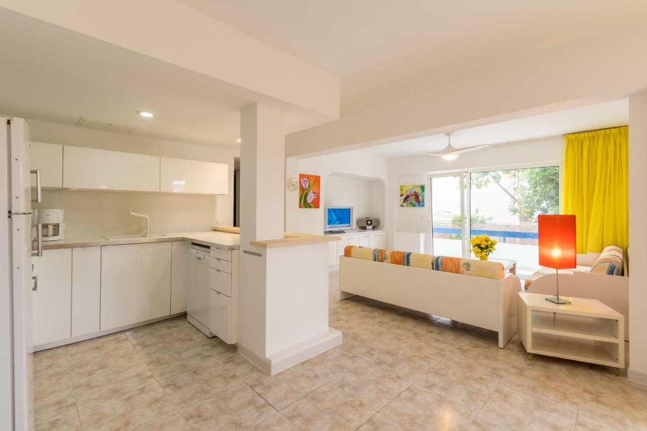 Apartamentos Mallorca Sl Cala Millor  Bagian luar foto